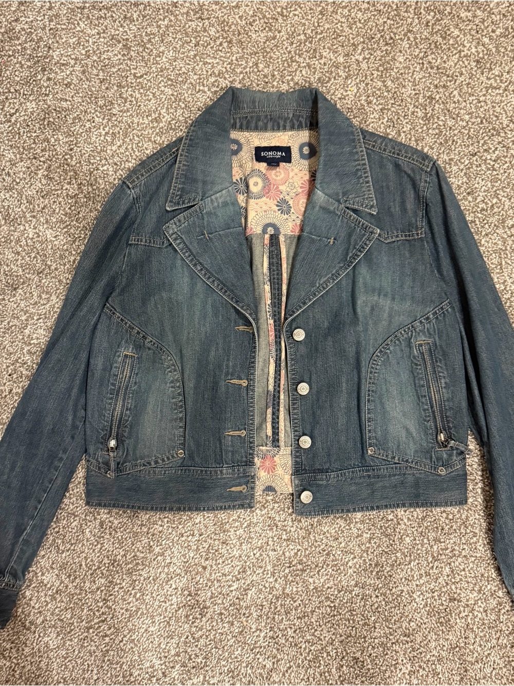 Denim jacket - Picture 2 of 3